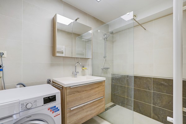 Medium property photo - Waldeck Pyrmontkade, 2518 RR Den Haag